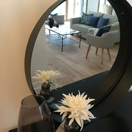 Apartment Stylish 3-bedroom With Garden In The Eiffel Tower Area *