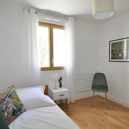 Stylish 3-bedroom With Garden In The Eiffel Tower Area * Paris