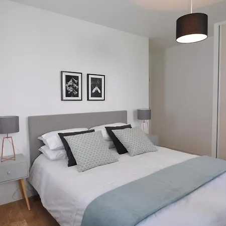 Apartment Stylish 3-bedroom With Garden In The Eiffel Tower Area Paris